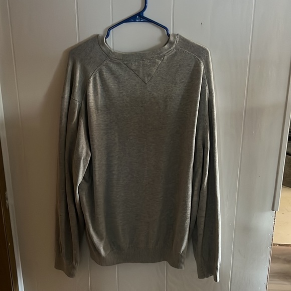 Grey Tommy Hilfiger Sweater. Great condition. - Picture 2 of 2